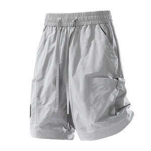 Summer 2025 men cargo shorts in light grey quick-dry fabric with elastic drawstring waist