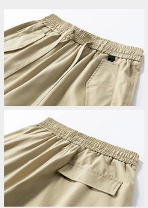 Dettagli dei pantaloni outdoor kaki con vita elastica a coulisse e gancio tattico a D