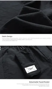 Detail der wasserabweisenden schwarzen Cargo-Shorts mit abnehmbarer Utility-Reisetasche