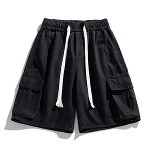 Men's loose cargo denim shorts with large pockets and elastic drawstring waist