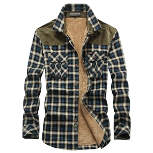 Chemise homme à carreaux pour l'hiver doublée de polaire et détails en velours côtelé
