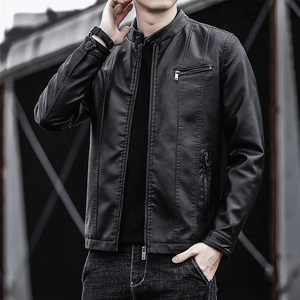 Veste ajustée en similicuir noir pour homme avec col montant et fermetures éclair en métal