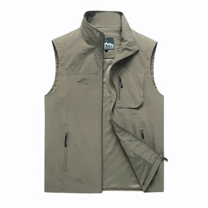 Gilet de Loisirs de Plein Air pour Hommes Col Montant Multi Poches Doublure en Filet Gilet pour la Pêche Photographie Voyage