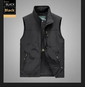 Détail du gilet d'extérieur noir avec doublure en maille respirante et col montant