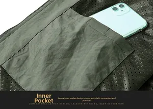 Détail de la poche intérieure antivol d'un gilet tactique avec tissu en maille
