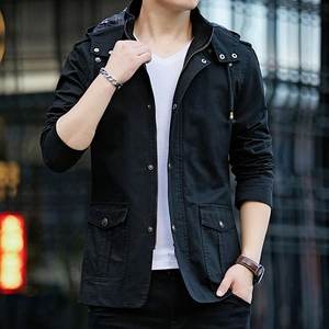 Veste à capuche noire pour homme en coton avec poches cargo de style urbain décontracté
