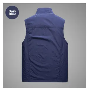 Vue arrière du gilet en polaire bleu foncé coupe-vent avec col montant et bordures