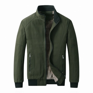 Men's winter military green cargo jacket with thick beige fleece lining and ribbed cuffs