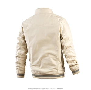Vue arrière de la veste pour homme en coton à col montant et bords-côtes rayés