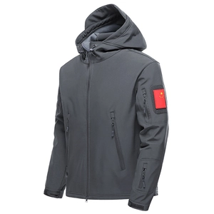 Graue Outdoor-Taktikjacke für Herren mit winddichter Kapuze und mehreren Taschen