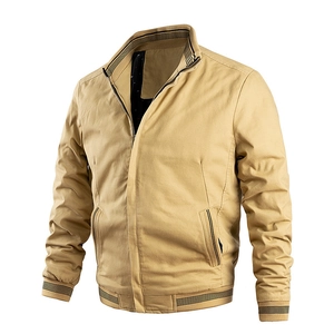 Veste en coton kaki pour homme avec col montant et poignets côtelés rayés de style décontracté