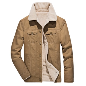 Veste de vol pour homme kaki doublée de sherpa avec fermeture boutonnée et style militaire