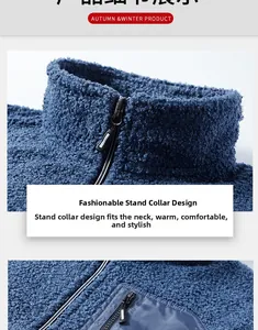 Détail d'une veste en polaire bleu marine avec col montant élégant et fermeture éclair