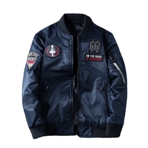 Giacca bomber pilota MA-1 blu scuro con ricamo New York Rocket e polsini a coste