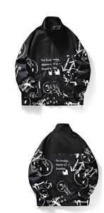 Détails de la veste noire avec imprimés graffiti street et cordons de serrage blancs ajustables