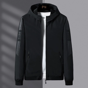 Veste de protection solaire noire ample pour homme avec capuche et imprimé lettrage SUPE
