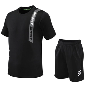 Men's quick-dry black sports suit with short sleeve T-shirt and shorts for fitness