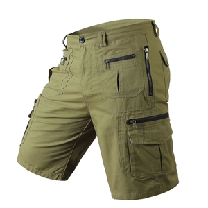 Herren Cargo-Shorts in Armeegrün mit Multi-Taschen-Design und Baumwollgewebe locker