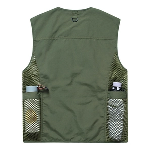 Men's multi-pocket military green outdoor fishing vest with back water bottle pocket