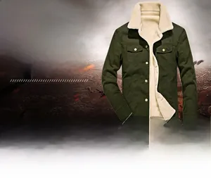 Détail de la veste militaire homme vert armée avec doublure et col en polaire sherpa