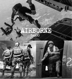 Détail du collage sur le thème aéroporté militaire avec parachute et visuels cargo