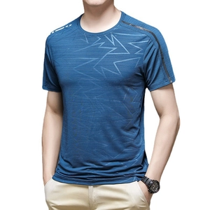 Men's blue ice silk sports t-shirt with geometric pattern and breathable mesh texture