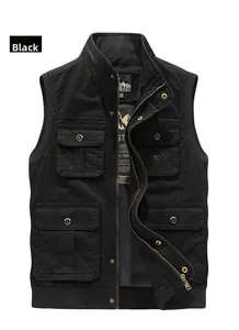 Vue détaillée d'un gilet cargo noir multi-poches avec fermeture éclair et pressions