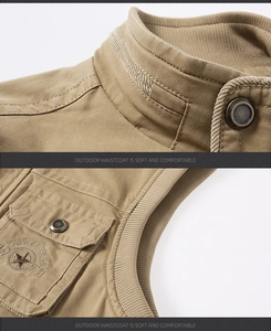 Détail du gilet en coton kaki montrant le col coupe-vent et les poches de poitrine