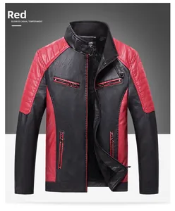 Détail du blouson motard en cuir rouge et noir avec épaules matelassées et fermetures