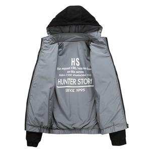 Veste à capuche décontractée pour hommes avec design patchwork gris et noir et doublure graphique