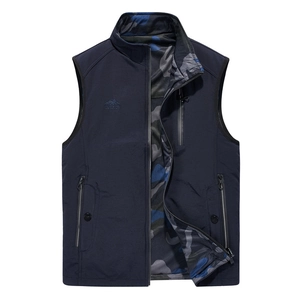 Gilet de pêche réversible bleu marine pour homme avec logo montagne et doublure camo