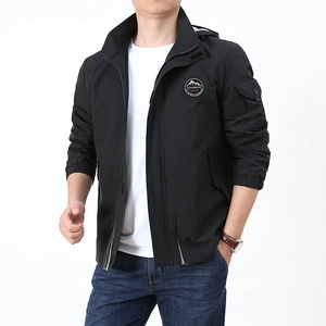 Coupe-vent Extérieur pour Hommes À Capuche Col Montant Fermeture Éclair Multi Poches Manteau De Mode Décontracté En Fibre De Polyester Vêtements Tactiques