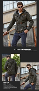 Viste dettagliate del parka da uomo verde militare con tasche utility e coulisse in vita