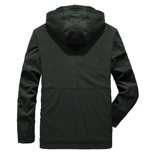 Herren Winter Fleece Kapuzenjacke in Dunkelgrün für Outdoor Freizeitaktivitäten