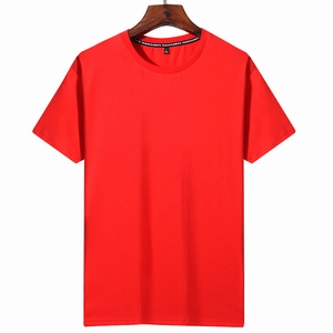 Men's casual red round neck short sleeve cotton T-shirt displayed on a wooden hanger