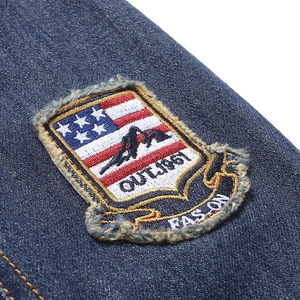 Men's winter denim jacket with vintage American embroidery patch and thick fleece lining