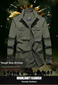 Détail de la chemise militaire en coton vert armée avec deux poches poitrine et broderie