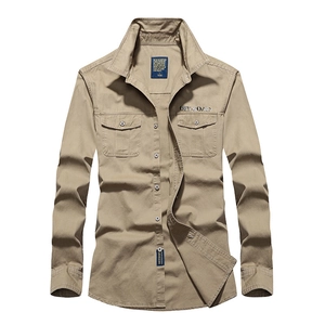 Chemise cargo homme kaki en coton à manches longues avec broderie et poches poitrine