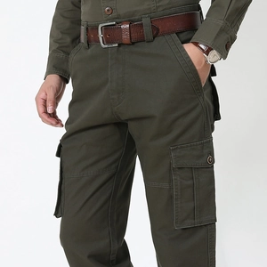 Ensemble cargo vert armée pour hommes avec plusieurs poches et ceinture vintage