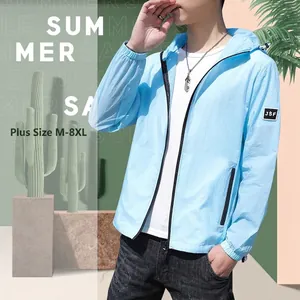 Vêtement de Protection Solaire pour Hommes Veste à Capuche Légère Respirante Anti-UV Coupe-Vent pour Pêche Randonnée Top d'Été Décontracté
