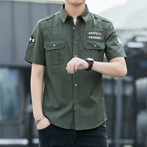 Camicia da uomo a maniche corte verde oliva stile militare con mostrine sulle spalle