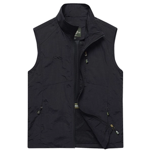 Men's outdoor leisure vest in black with zip pockets and breathable mesh lining