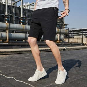 Short décontracté slim pour homme en tissu extensible respirant pour le style d'été en plein air