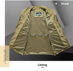 Gros plan du gilet extérieur kaki avec doublure en maille respirante et tissu intérieur