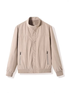 Minimalistische beige Herren-Freizeitjacke mit Stehkragen und Reißverschlusstaschen