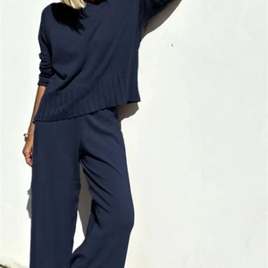 Women Casual Knit Two Piece Set Solid Color Long Sleeve Pullover Sweater And Wide Leg Pants Set Lazy Style Tracksuit