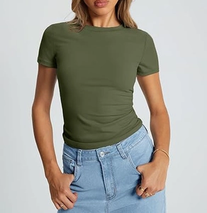 Detail of the olive green slim fit T-shirt showing high elasticity and ribbed texture