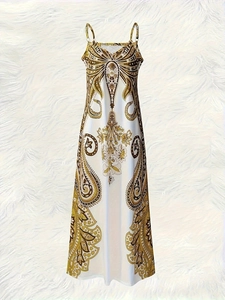 Nahaufnahme des böhmischen Blumendrucks und V-Ausschnitts am weißen Maxikleid