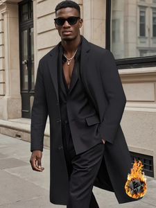 Eleganter Herren-Wollmantel in Schwarz mit warmem Steppfutter und klassischem Revers
