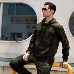 Men's camouflage hooded tracksuit set with kangaroo pocket and drawstring hoodie in olive green